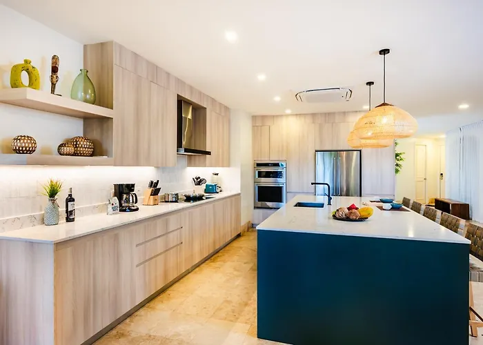 Apartamento Oceanfront -pool, Hot Tub, Private Deck &bbq Tamarindo