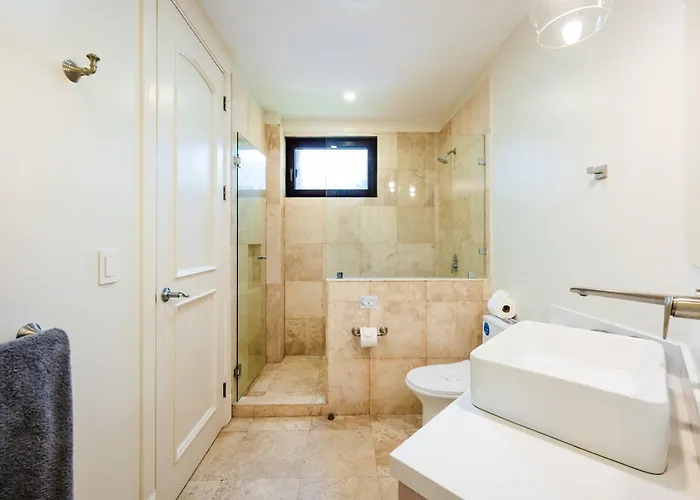 Oceanfront -pool, Hot Tub, Private Deck &bbq * Tamarindo
