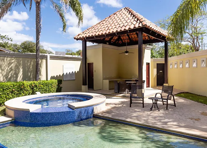 Oceanfront -pool, Hot Tub, Private Deck &bbq Apartamento